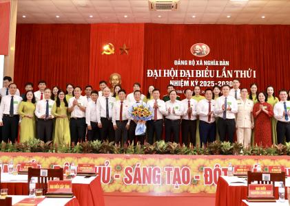 Đồng chí Hoàng Phú Hiền, Phó Chủ tịch UBND tỉnh Nghệ An dự Đại hội Đảng bộ xã Nghĩa Đàn khoá I, nhiệm kỳ 2025 - 2030